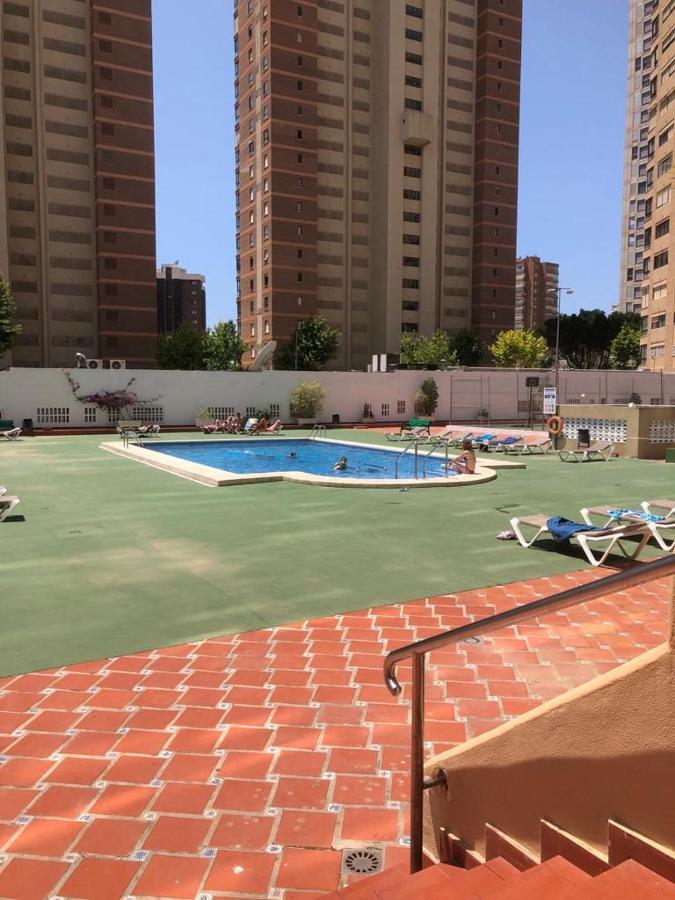 El Apartamento De Cristian 3 Benidorm Kültér fotó